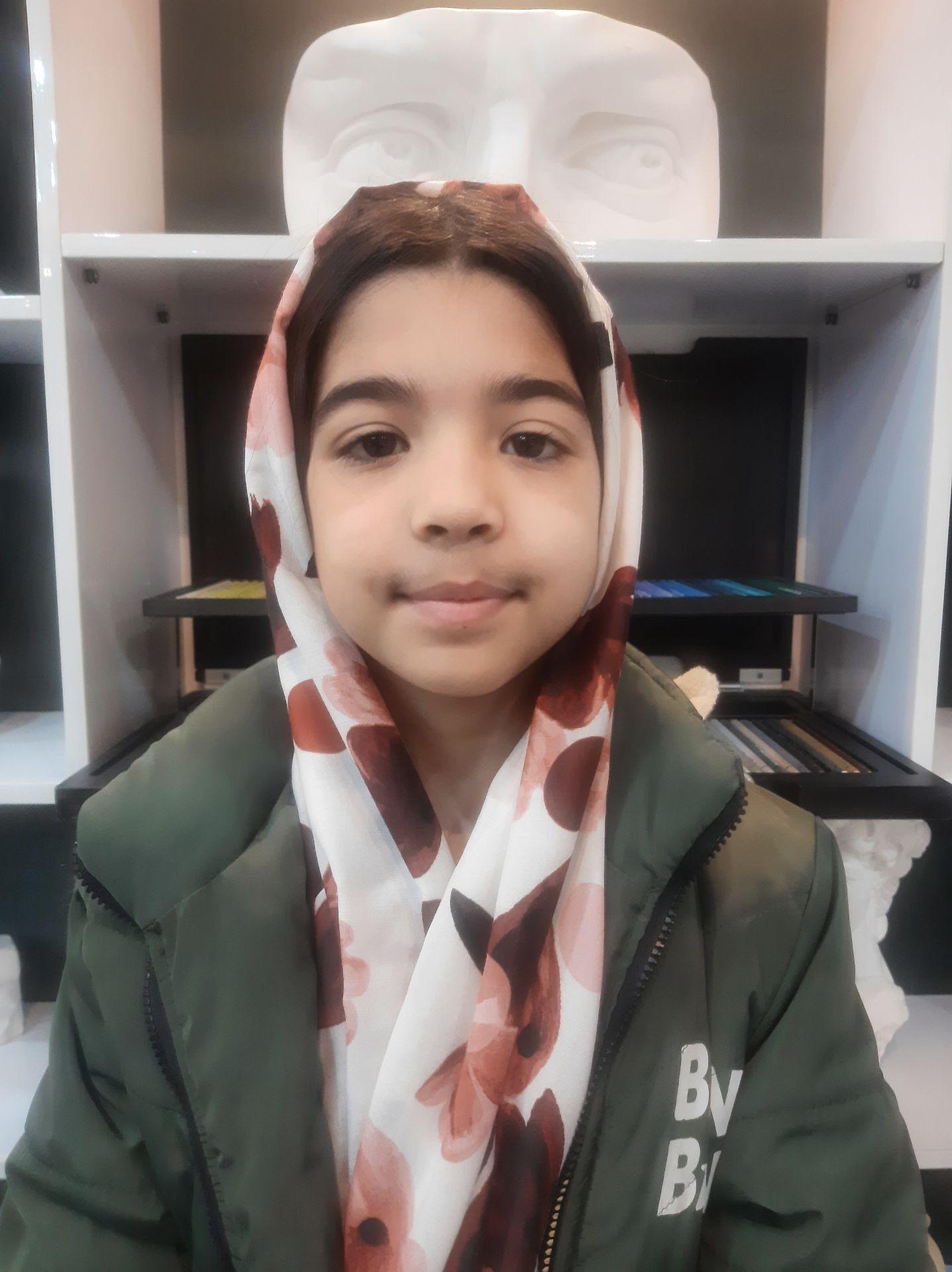 عکس پروفایل ریهام هلیچی
